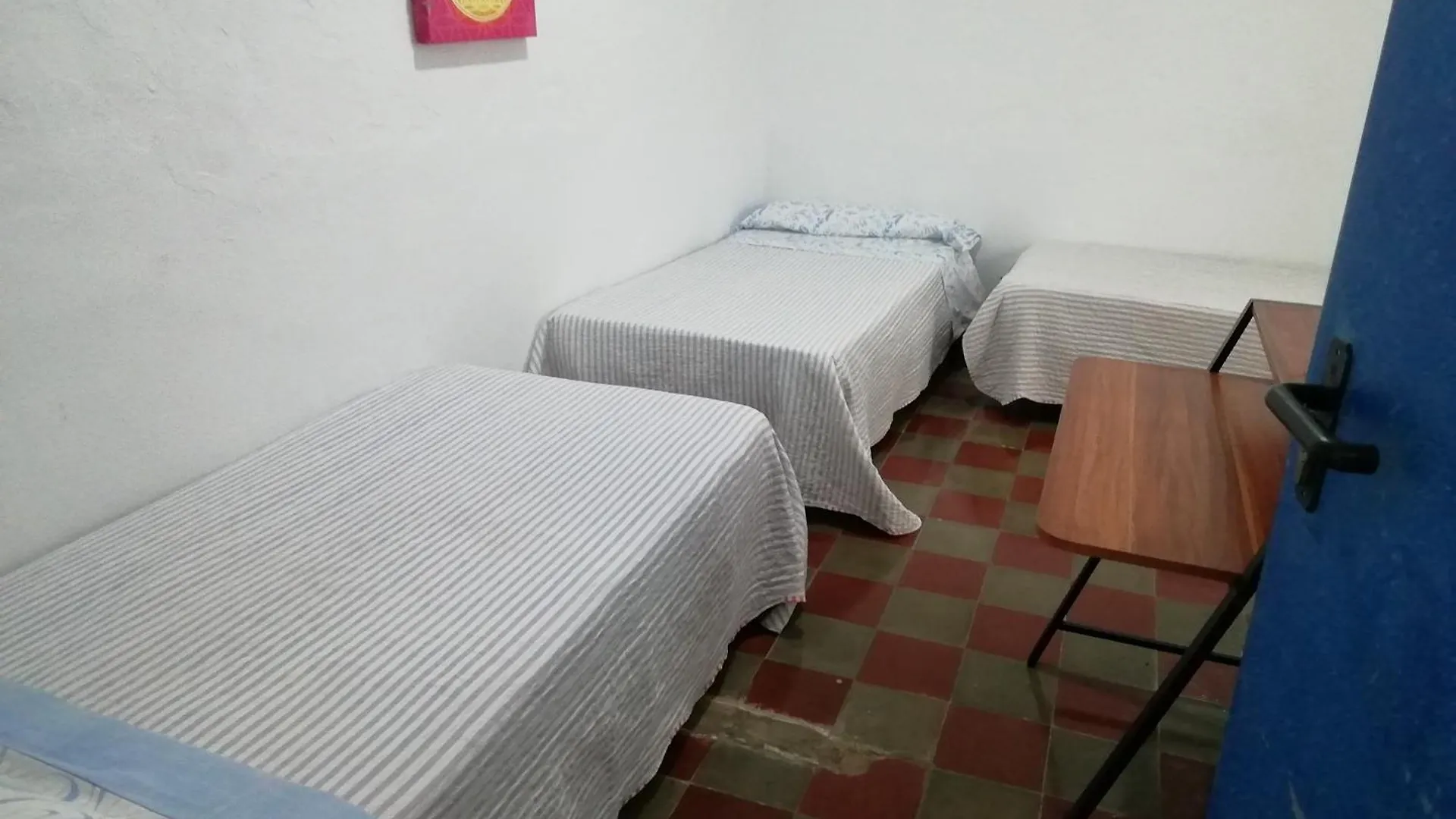 Hotel Surf House Playa Conil De La Frontera Camping